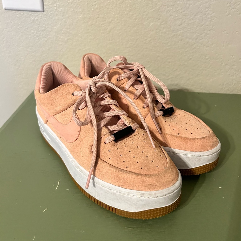 Nike Air Force 1 Sage Low - Coral Stardust